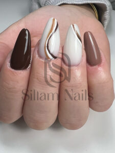 Capsule gel et du nail art maron