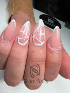 ongle capsule gel - nail art - effet feuille - forme d'amande